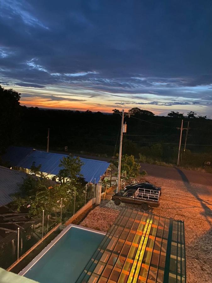 Hotel Y Restaurante Virgen De Fatima La Ceiba Buitenkant foto